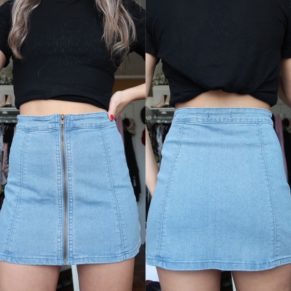 Denim Zip Up Mini Skirt - Size Small